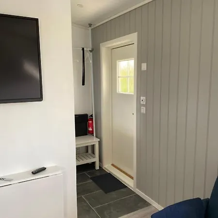 Holiday home Med Sjoutsikt